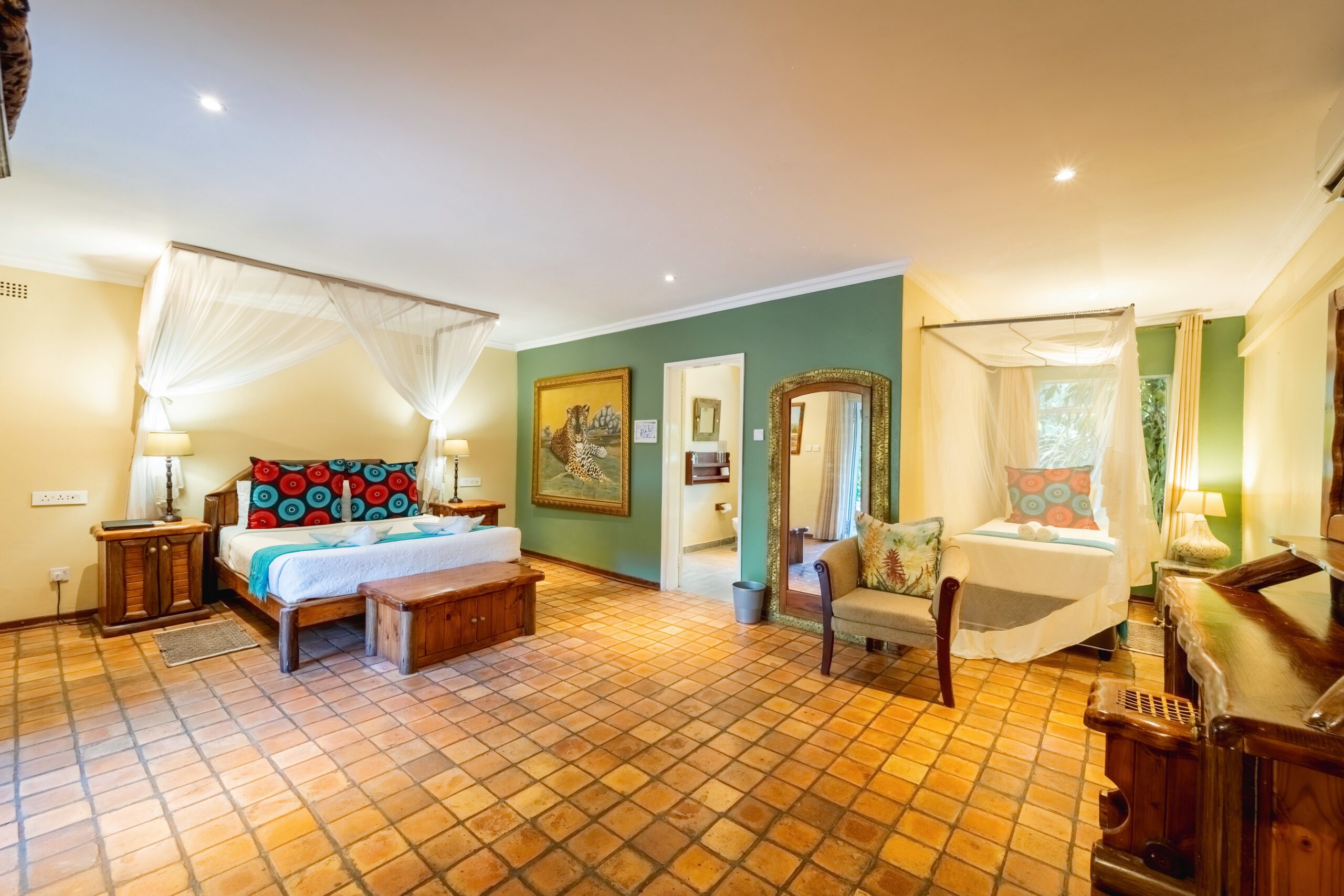 Bayete Guest Lodge Executive Suite